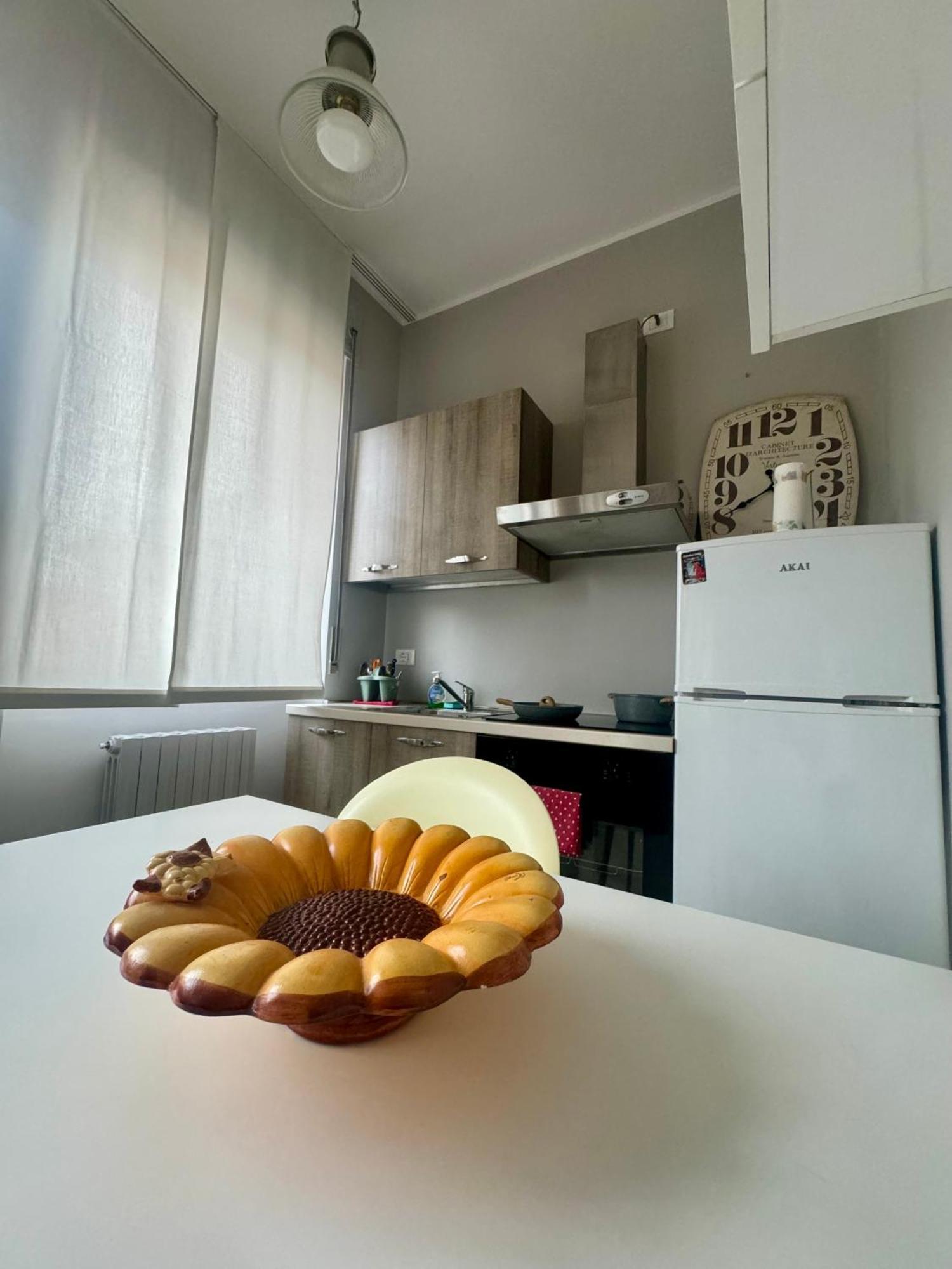 Casa Tito - Accogliente Monolocale A Due Passi Dalla Stazione Чезано-Мадерно Экстерьер фото